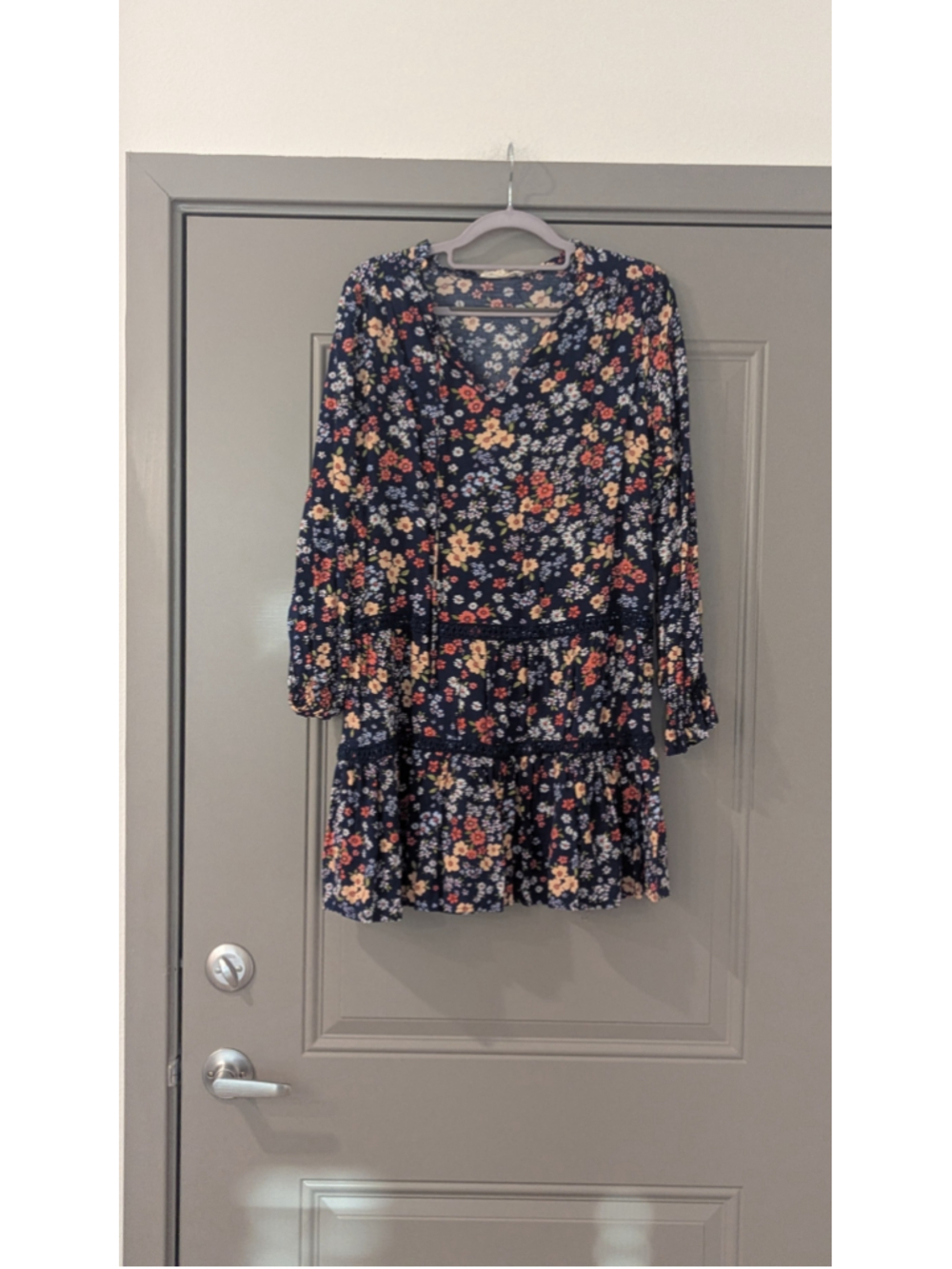 Women's Mel Rose Navy Floral Mini Dress L